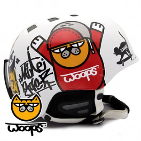 0018-WOOPS-Helmet-01 
